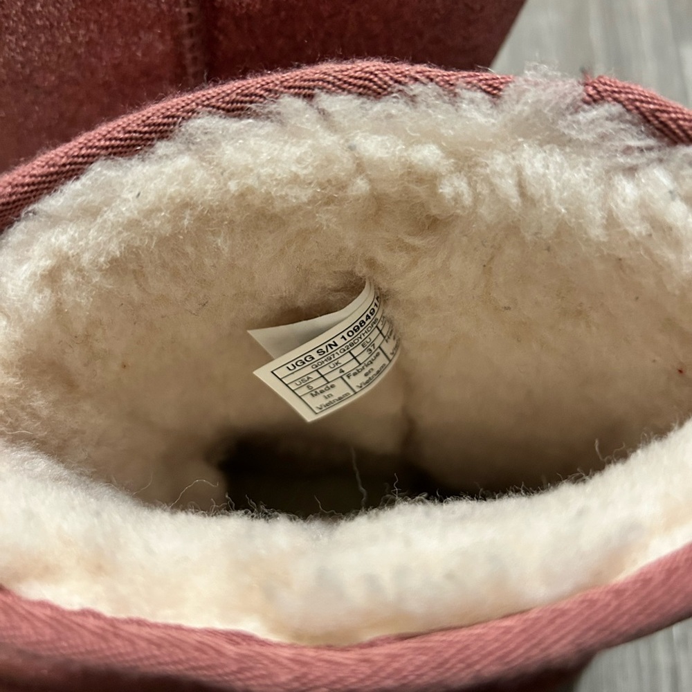 Glitter Pink Uggs